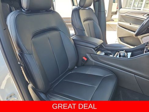 New 2025 Jeep Grand Cherokee L Limited w/ Luxury Tech Group II image 10