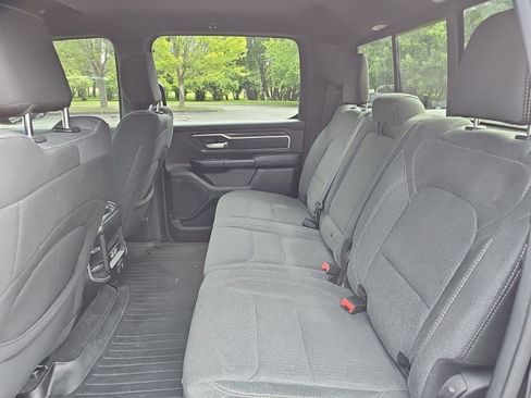 Used 2020 RAM 1500 Big Horn AWD/4WD image 17
