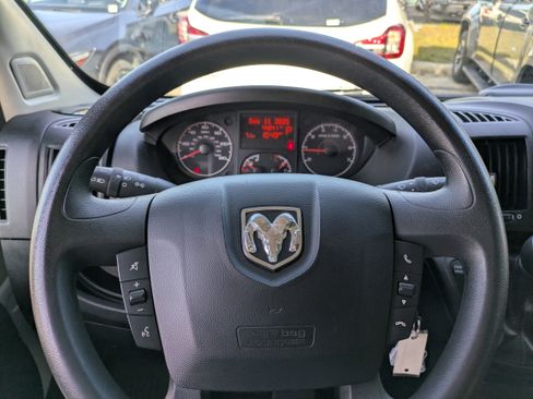 Used 2021 RAM ProMaster 2500 image 25