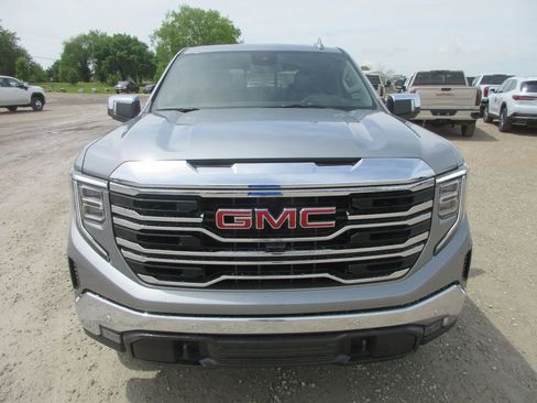 New 2026 GMC Sierra 1500 SLT w/ SLT Premium Plus Package AWD/4WD image 12
