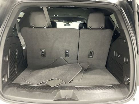 Used 2022 Chevrolet Tahoe LT w/ Luxury Package AWD/4WD image 25