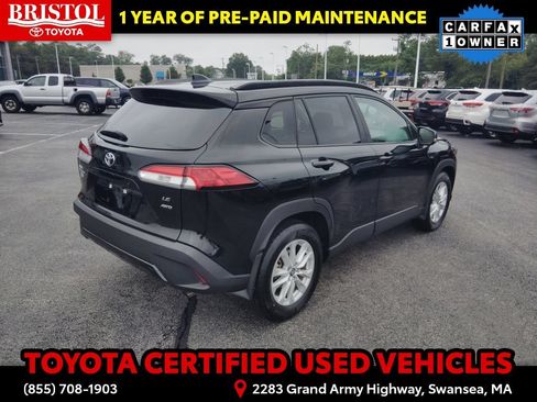 Certified 2023 Toyota Corolla Cross LE w/ Moonroof Package AWD/4WD image 8