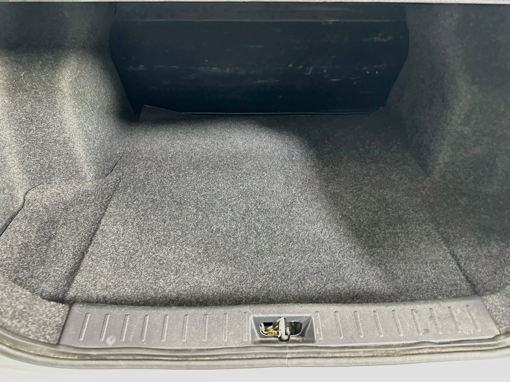 Used 2025 Nissan Versa S FWD image 26