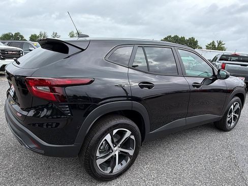 New 2026 Chevrolet Trax RS FWD image 5