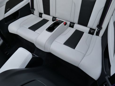 Used 2022 BMW M4 xDrive Competition image 42