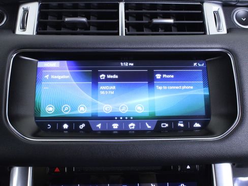 Used 2017 Land Rover Range Rover Sport HSE image 25