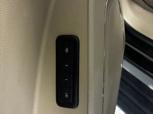 Used 2019 GMC Yukon Denali AWD/4WD image 22
