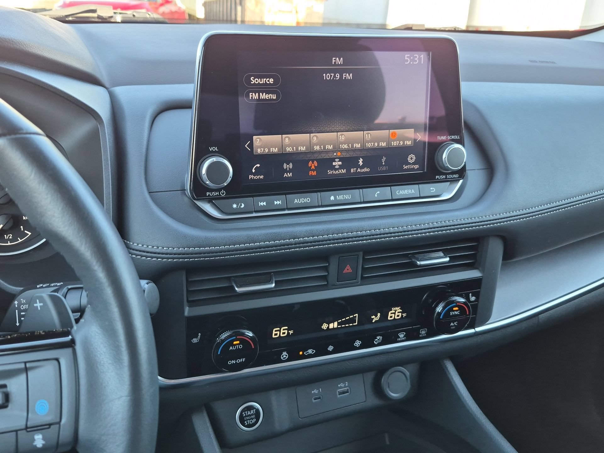 Used 2023 Nissan Rogue SV w/ SV Premium B Package AWD/4WD image 13