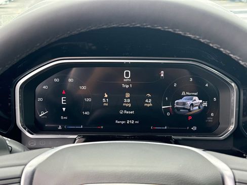 New 2026 GMC Sierra 1500 Elevation w/ Preferred Package AWD/4WD image 19