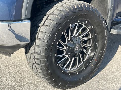 Used 2021 GMC Sierra 1500 SLE w/ Driver Alert Package I image 9