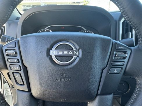 New 2025 Nissan Frontier SV w/ SV Convenience Package image 25