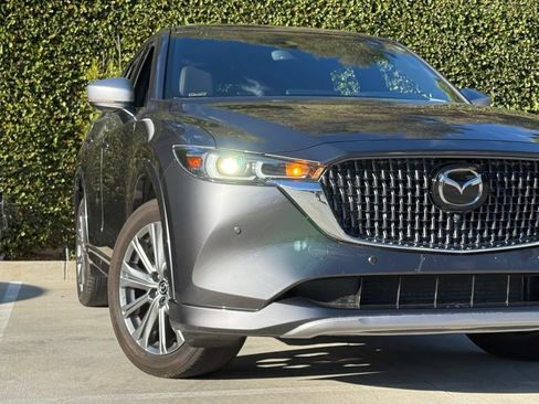 Used 2024 MAZDA CX-5 Signature AWD/4WD image 5