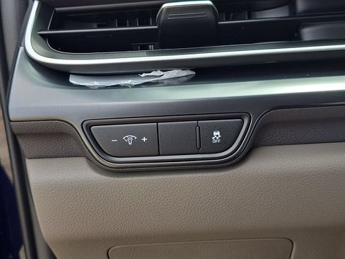 New 2027 Kia Carnival FWD image 28