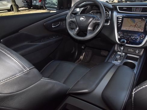 Used 2022 Nissan Murano SL w/ SL Moonroof Package image 15