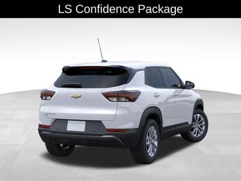 New 2026 Chevrolet TrailBlazer LS w/ LS Convenience Package AWD/4WD image 5