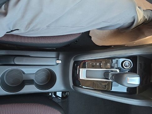 New 2025 Nissan Versa SR image 27