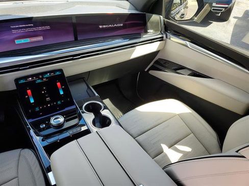 Used 2026 Cadillac Escalade Sport w/ LPO, ONYX Package image 51