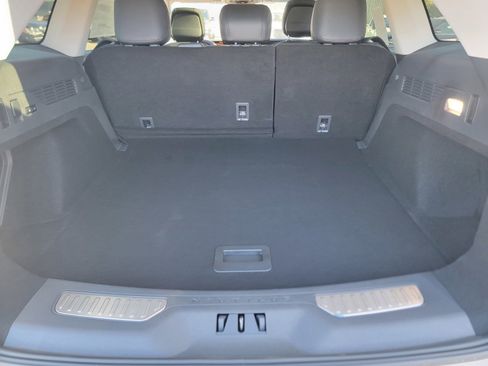 New 2025 Lincoln Nautilus Reserve image 13