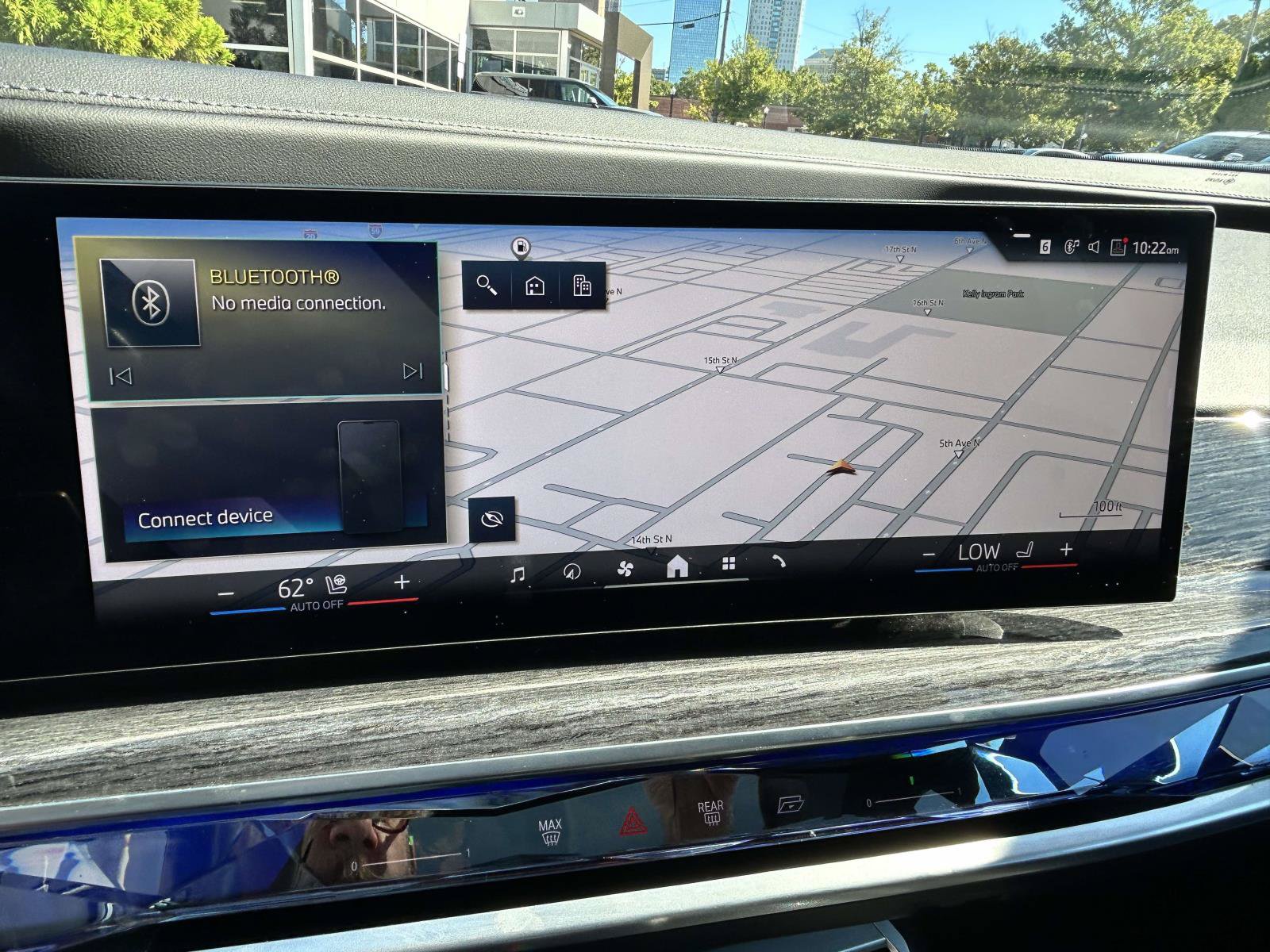 Used 2025 BMW 740i RWD image 15