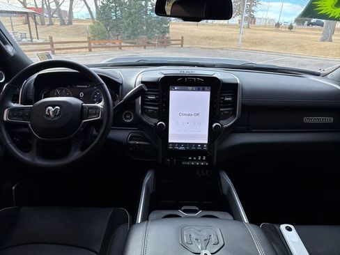 Used 2024 RAM 2500 Laramie w/ Night Edition image 19