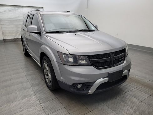 Used 2017 Dodge Journey Crossroad FWD image 13
