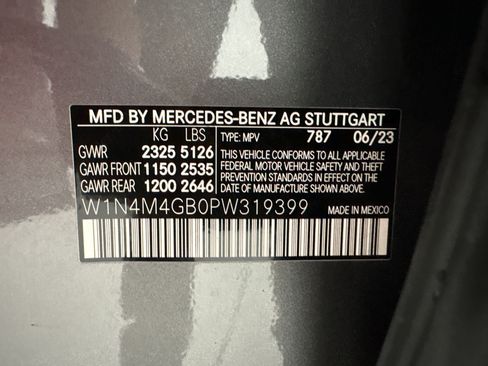 Certified 2023 Mercedes-Benz GLB 250 image 26