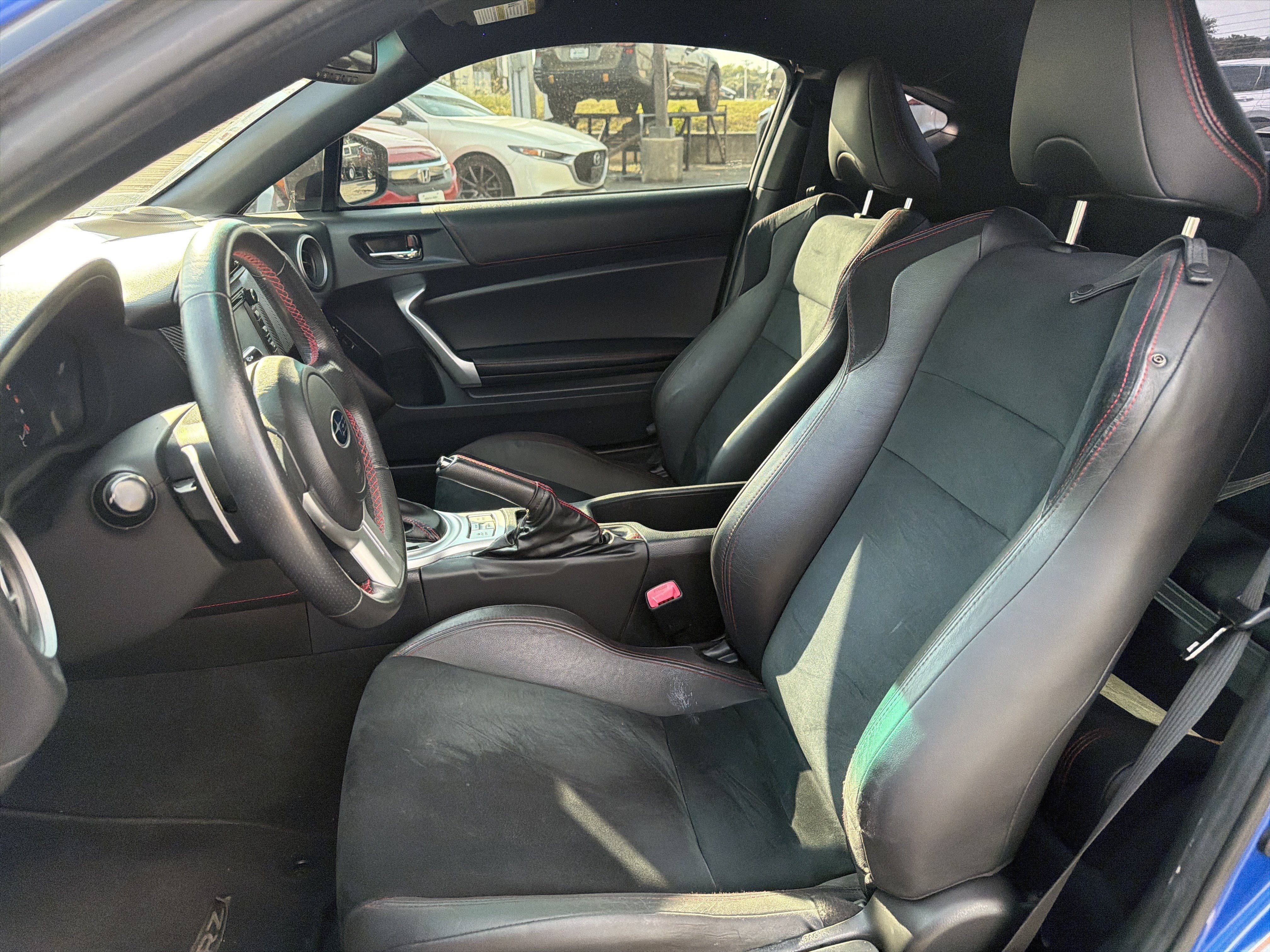 Used 2016 Subaru BRZ Limited w/ Popular Package #1 RWD image 4
