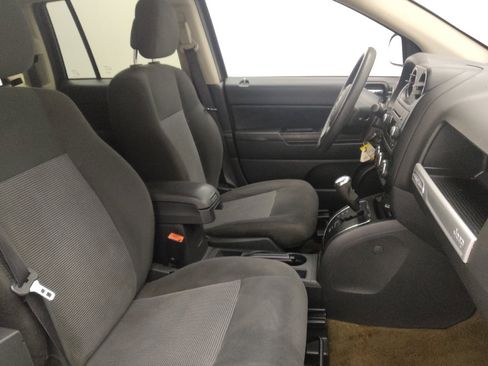 Used 2016 Jeep Compass Sport w/ Power Value Group image 21