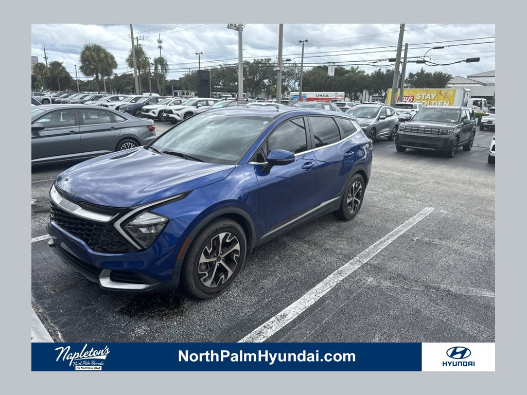 Used 2023 Kia Sportage EX FWD image 1