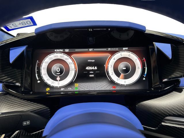 Used 2026 Aston Martin Vanquish RWD image 27