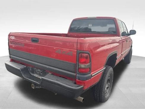 Used 1997 Dodge Ram 1500 Truck 4x4 Club Cab image 17