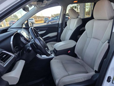 Used 2021 Subaru Ascent Premium w/ Convenience Package image 9