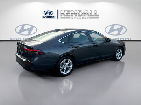 Used 2025 Honda Accord LX image 6