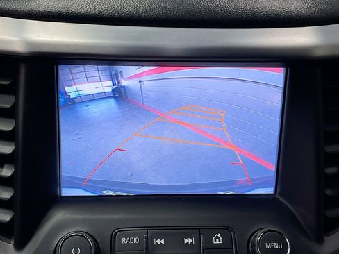 Used 2017 GMC Acadia SLT image 13