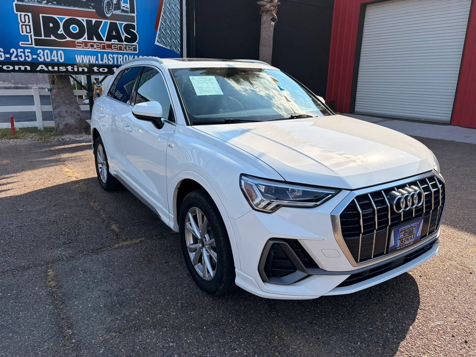 Used 2023 Audi Q3 2.0T Premium AWD/4WD image 4