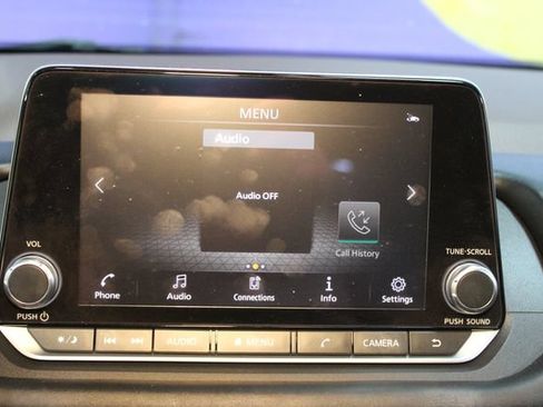 Used 2021 Nissan Rogue SV AWD/4WD image 26
