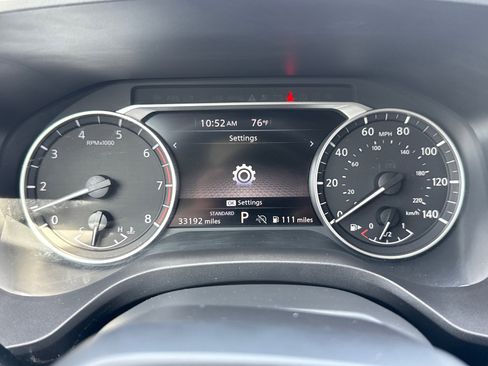 Used 2025 Nissan Rogue SV image 32