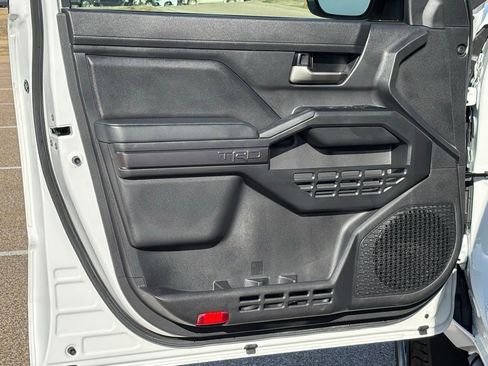 Used 2024 Toyota Tacoma TRD Off-Road image 24