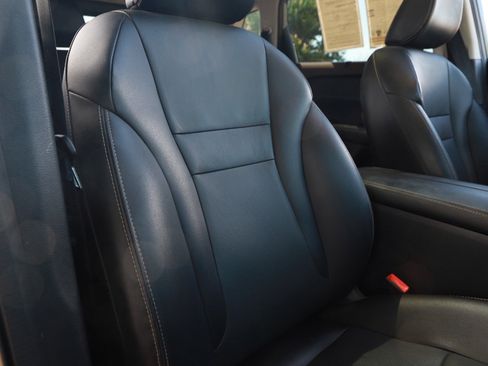 Used 2021 Nissan Rogue SL w/ Premium Package FWD image 29