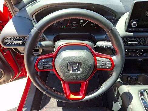 Used 2025 Honda HR-V Sport image 18