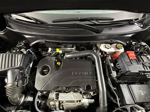 Used 2025 Chevrolet Equinox LT image 37