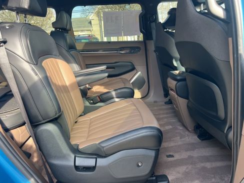 Certified 2024 Kia EV9 GT-Line AWD/4WD image 25