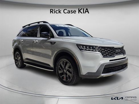 Certified 2022 Kia Sorento S image 9