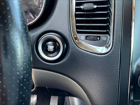 Used 2019 Dodge Durango GT image 22