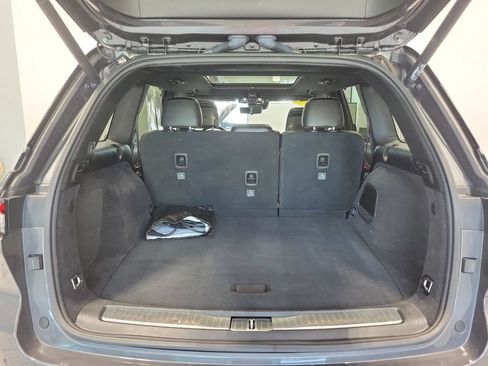 Certified 2022 Jeep Grand Cherokee Summit w/ Advanced Protech Group IV AWD/4WD image 13