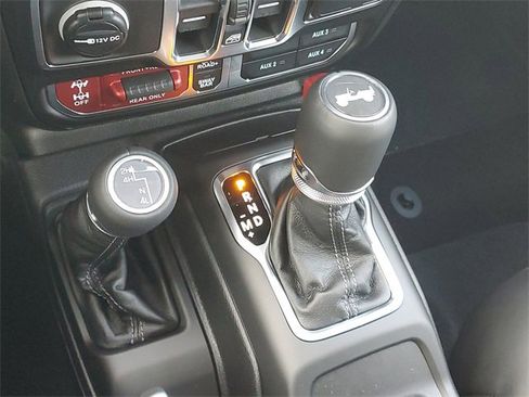 New 2026 Jeep Wrangler Unlimited Rubicon image 28