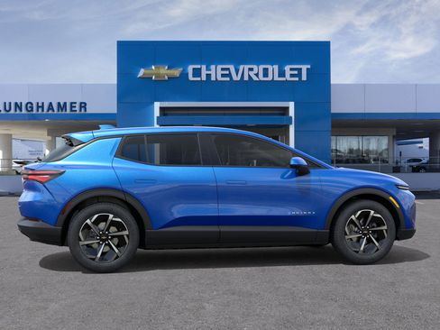 New 2026 Chevrolet Equinox EV LT image 5