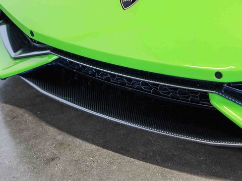 Used 2015 Lamborghini Huracan LP 610-4 AWD/4WD image 25