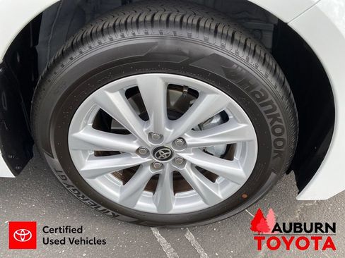 Certified 2026 Toyota Corolla LE w/ LE Premium Package FWD image 10