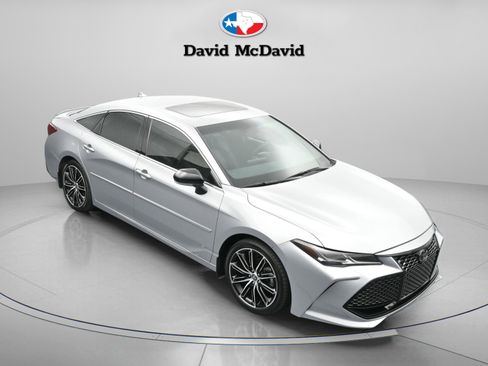 Used 2022 Toyota Avalon Touring image 26